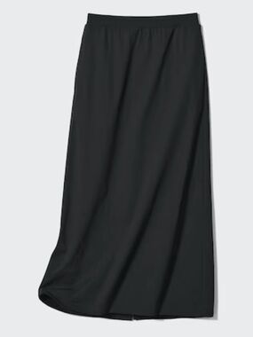 *NWOT* Uniqlo Ultra Stretch AIRism Long Skirt